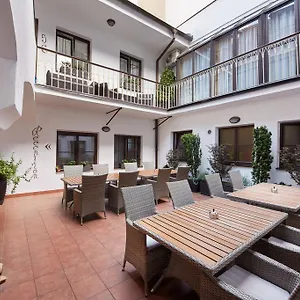 3* Bed & Breakfast Old House